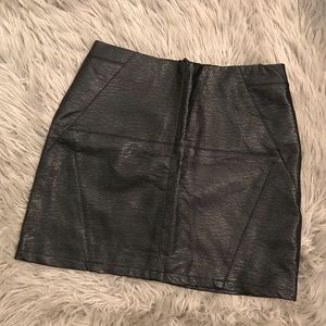 H&M High-waisted Faux Leather Skirt